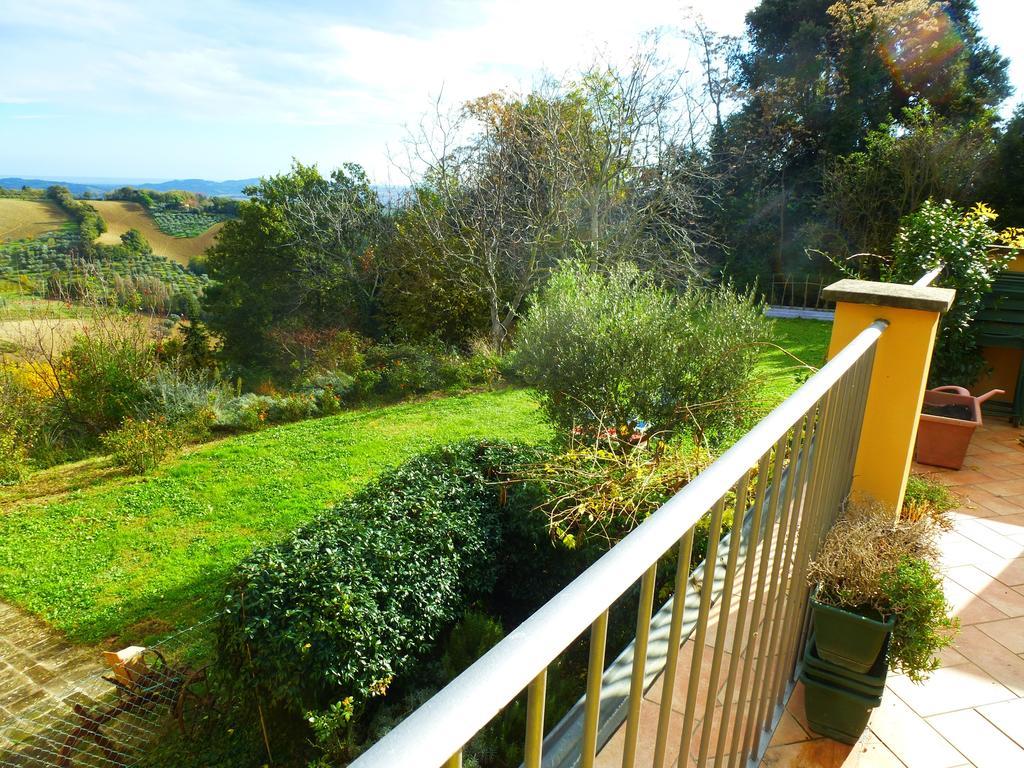 Casa Ezelina Appartamenti Pesaro Camera foto