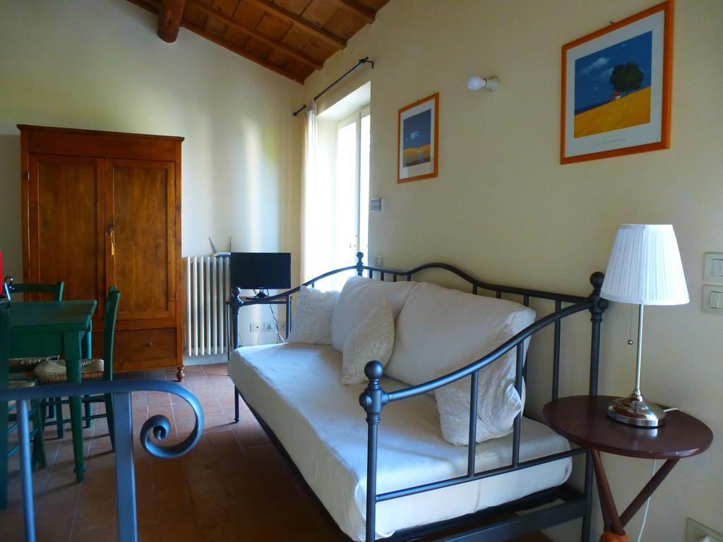 Casa Ezelina Appartamenti Pesaro Esterno foto
