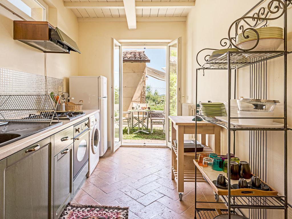 Casa Ezelina Appartamenti Pesaro Esterno foto