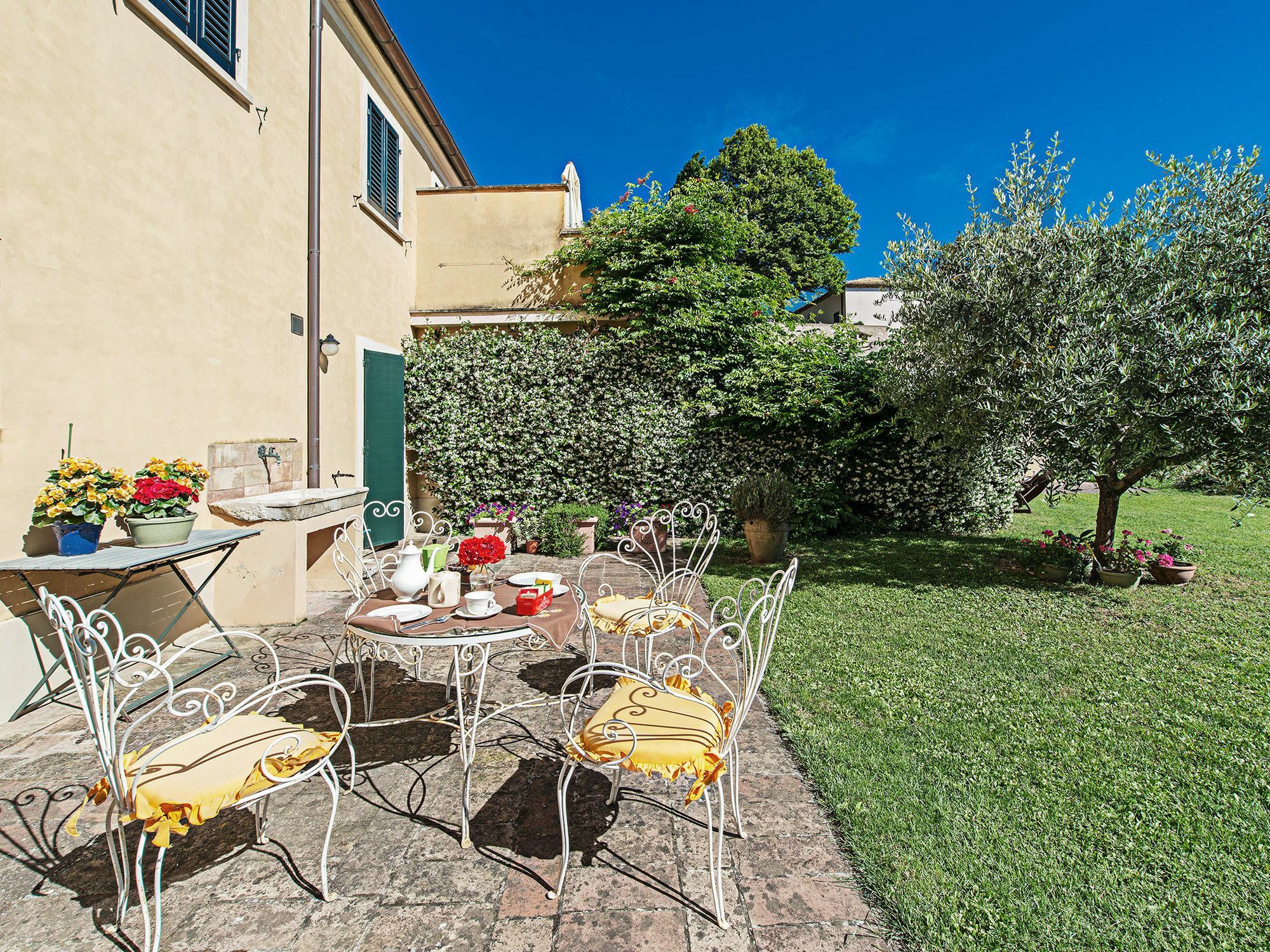 Casa Ezelina Appartamenti Pesaro Esterno foto