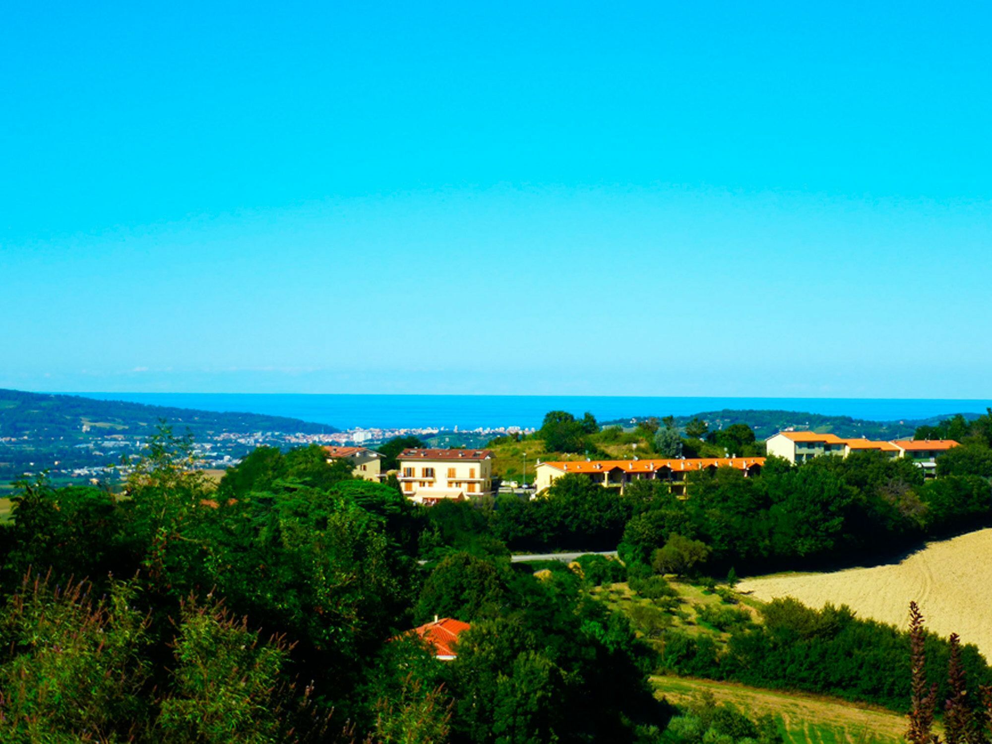 Casa Ezelina Appartamenti Pesaro Esterno foto